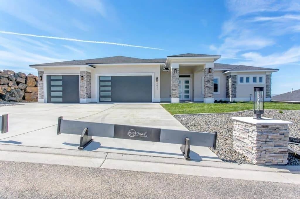 2611 Falcon Ln Home Tour