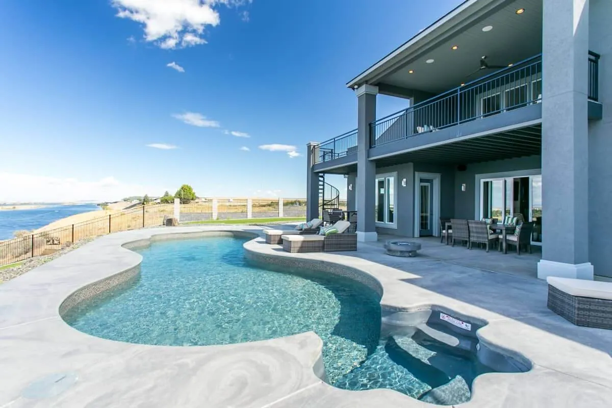 2016 Parade of Homes™